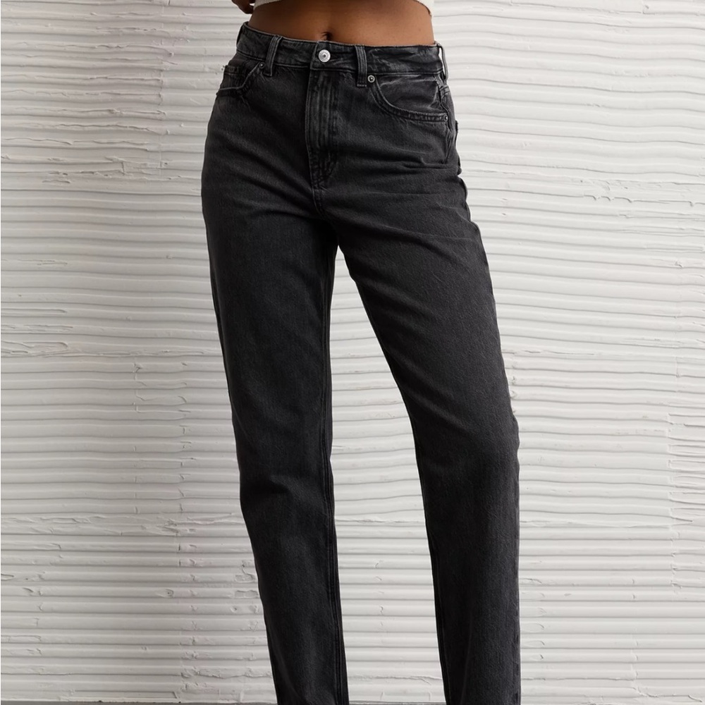 American Eagle Mom Jeans